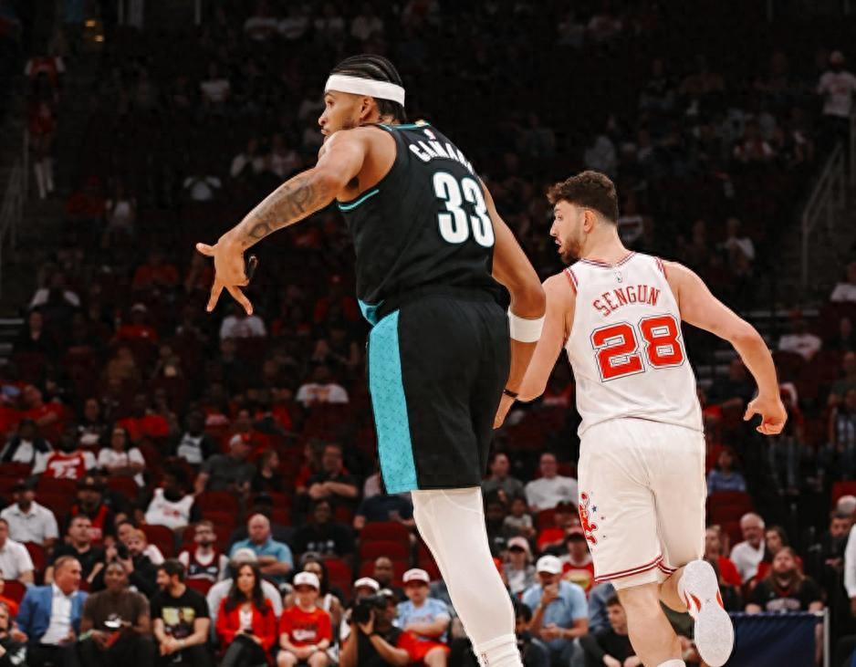 场均21+5+4！成火箭赢球风向标，谢泼德效应来了，乌度卡如梦初醒