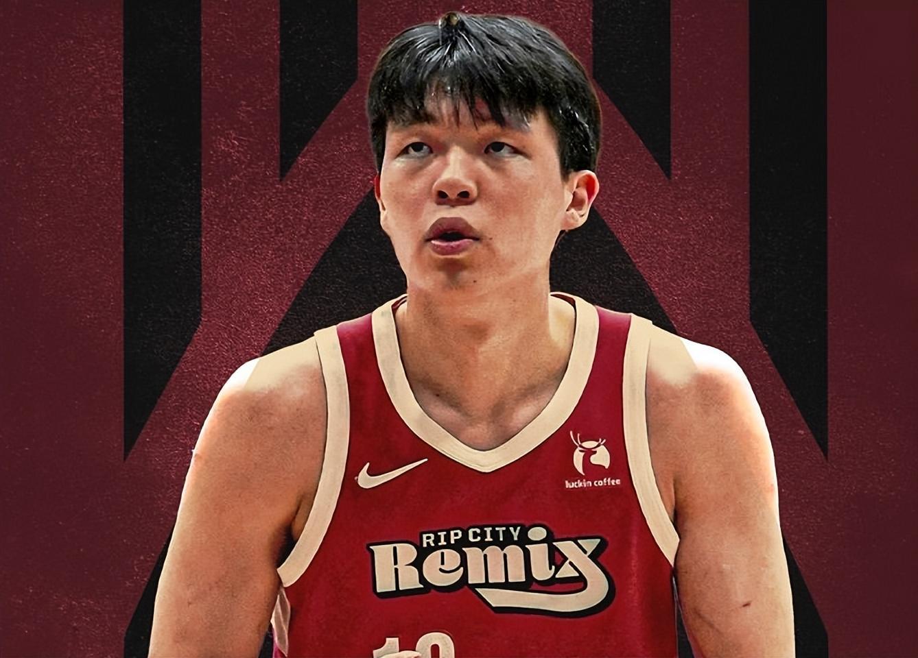 云开体育-31分8板3助1断1帽！杨瀚森生涯最强一战，背部伤势不能大意